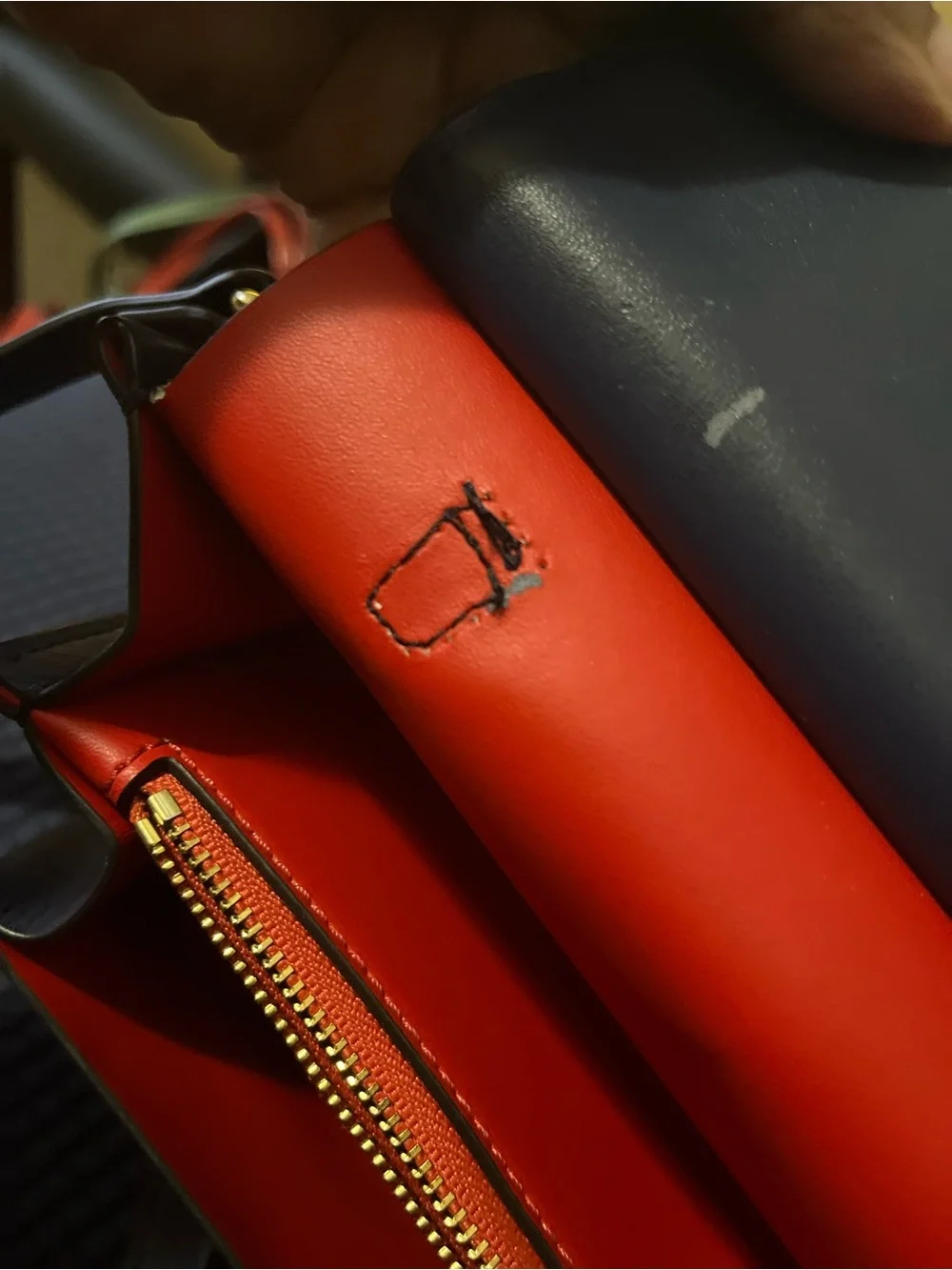 Tory Burch Navy Leather Structured Top-Handle Purse.